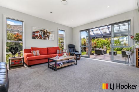 Photo of property in 8 Searle Drive, Patumahoe, Pukekohe, 2679