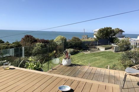 Photo of property in 16 Ward Parade, Bluff, 9814