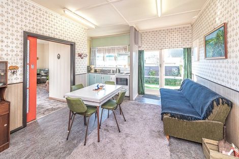 Photo of property in 1 Nikau Street, Tawhero, Whanganui, 4501