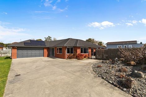 Photo of property in 13 Allendale Place, Morrinsville, 3300