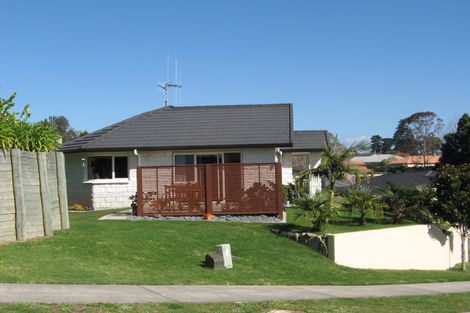 Photo of property in 5 Saint Clements Grove, Bethlehem, Tauranga, 3110