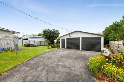 Photo of property in 22 Caledonia Street, Hawera, 4610