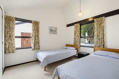 Photo of property in 68a Rama Crescent, Khandallah, Wellington, 6035