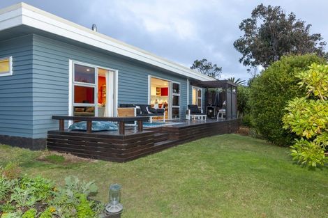 Photo of property in 12 Allen Road, Raumati Beach, Paraparaumu, 5032