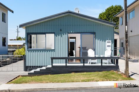 Photo of property in 17 Brighton Road, Waihi Beach, 3611