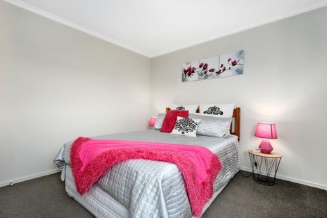 Photo of property in 27 Savannah Place, Papamoa Beach, Papamoa, 3118