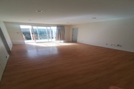 Photo of property in 2a Spencer Road, Pinehill, Auckland, 0632