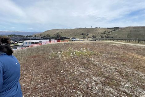 Photo of property in 65 Stratford Drive, Mount Pisa, Cromwell, 9383