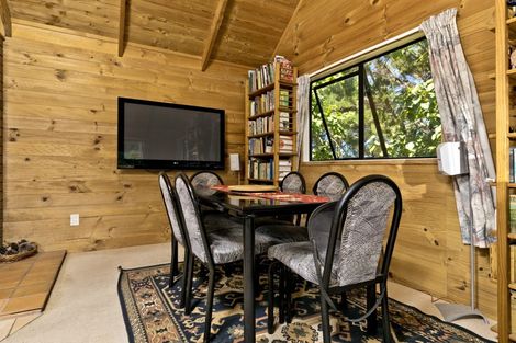 Photo of property in 1347 Old North Road, Helensville, 0875