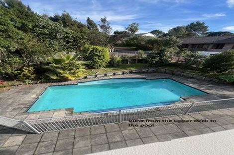 Photo of property in 6 David Beattie Place, Chatswood, Auckland, 0626