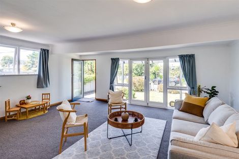 Photo of property in 10 Shirley Place, Bay View, Napier, 4104