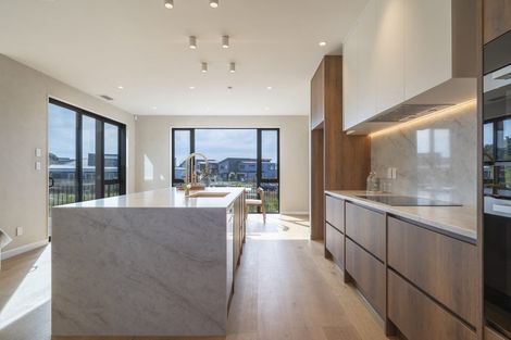 Photo of property in 52 Streamview Way, Long Bay, Auckland, 0630