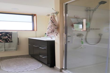 Photo of property in 102 Kanpur Road, Broadmeadows, Wellington, 6035