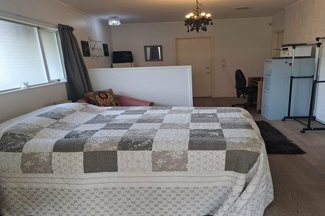 Photo of property in 4 Clayden Drive, Gulf Harbour, Whangaparaoa, 0930