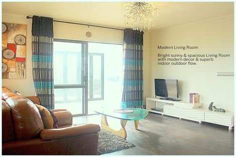 Photo of property in 363a Glenfield Road, Glenfield, Auckland, 0629