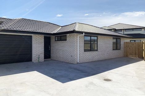 Photo of property in 11 Keerangi Place, Rototuna North, Hamilton, 3210