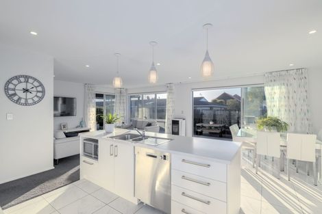 Photo of property in 103a Rocking Horse Road, Southshore, Christchurch, 8062