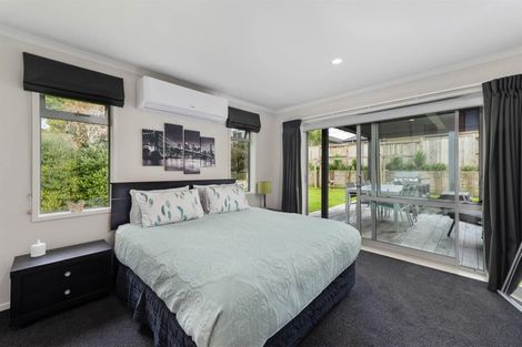 Photo of property in 61 Hamon Place, Pukehangi, Rotorua, 3015