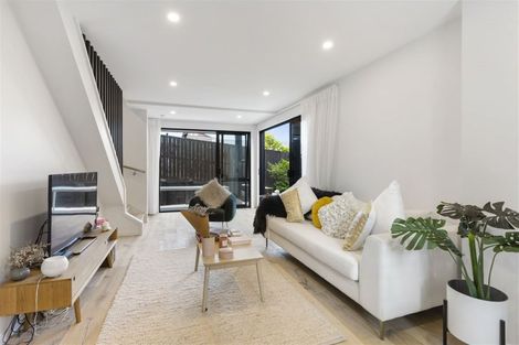 Photo of property in 18a Marama Street, Castor Bay, Auckland, 0620