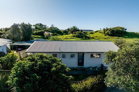 Photo of property in 16 Alpha Avenue, Coastlands, Whakatane, 3120