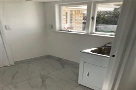 Photo of property in 17 Fyfe Avenue, Papatoetoe, Auckland, 2025