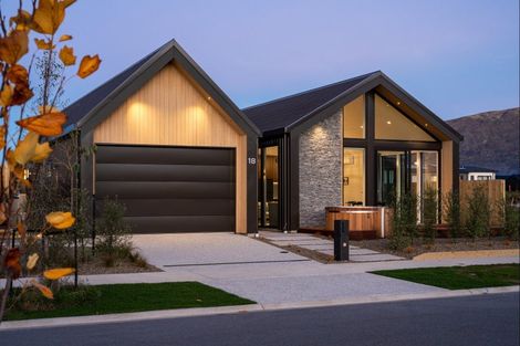 Photo of property in 18 Mason Street, Wanaka, 9305