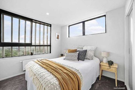 Photo of property in 5/6 Bushland Grove, Paparangi, Wellington, 6037