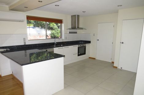 Photo of property in 7a Camrose Place, Ilam, Christchurch, 8041