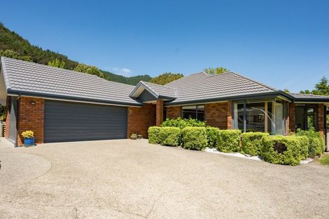 Photo of property in 12 Hillplough Heights, Richmond, 7020