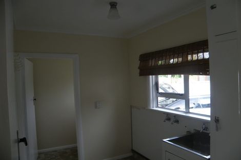 Photo of property in 16 Dale Road, Raumati South, Paraparaumu, 5032