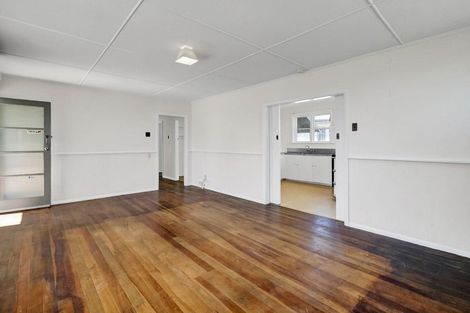 Photo of property in 7 Elizabeth Street, Patea, 4520