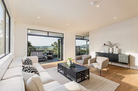 Photo of property in 15a Sadgrove Terrace, Mount Albert, Auckland, 1025