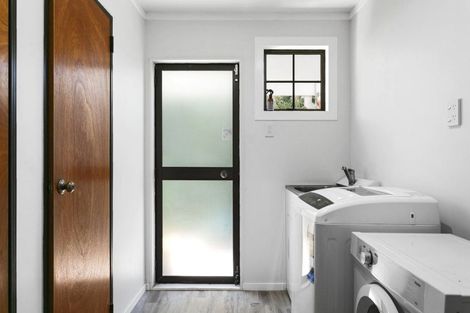 Photo of property in 9 Holland Grove, Richmond Heights, Taupo, 3330