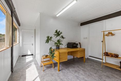 Photo of property in 18 Antonia Place, Bell Block, New Plymouth, 4312