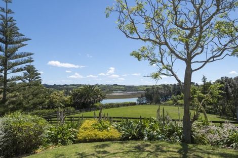 Photo of property in 30 Potts Road, Whitford, Howick, 2571