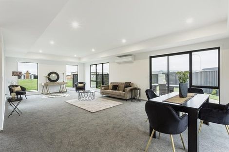 Photo of property in 12 Mellay Mews, Mosgiel, 9024