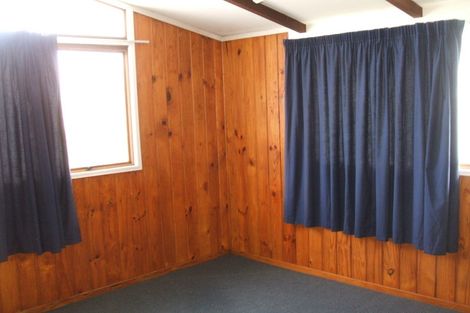 Photo of property in 12 Stirling Street, Levin, 5510