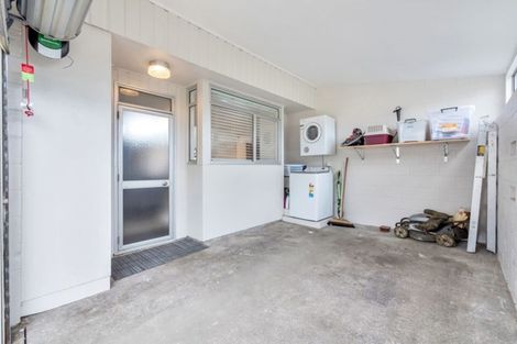 Photo of property in 29e Springs Road, Parakai, 0830