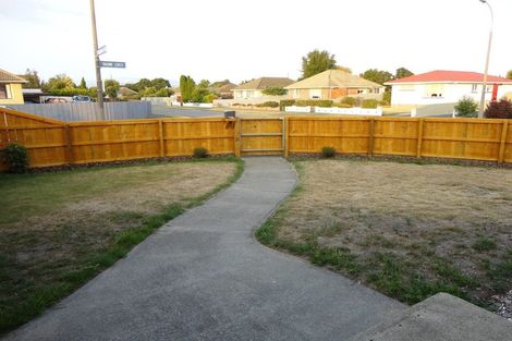 Photo of property in 54 Tauiwi Crescent, Hei Hei, Christchurch, 8042