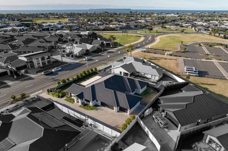 Photo of property in 52 Montiicola Drive, Papamoa Beach, Papamoa, 3118