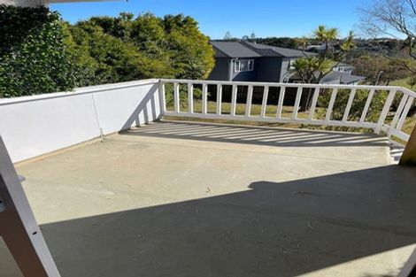 Photo of property in 16 Madison Place, Forrest Hill, Auckland, 0620