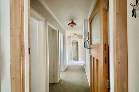 Photo of property in 21 Tamar Street, South Hill, Oamaru, 9400