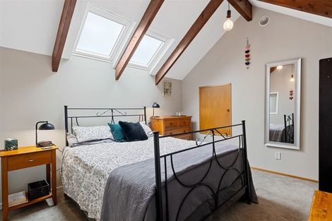 Photo of property in 21 Tivoli Place, Bishopdale, Christchurch, 8053