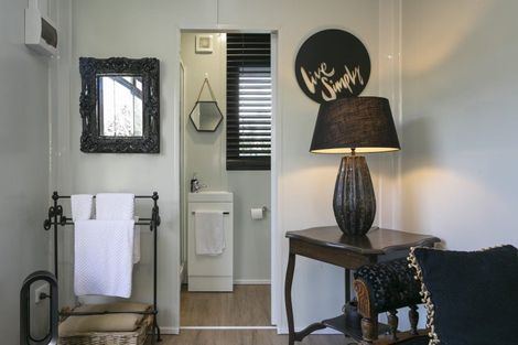 Photo of property in 43 Chesham Avenue, Waipahihi, Taupo, 3330