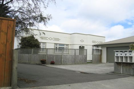Photo of property in 752a Tremaine Avenue, Palmerston North, 4414