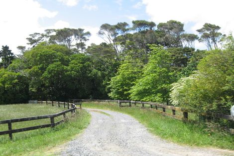 Photo of property in 800 Papakura-clevedon Road, Ardmore, Papakura, 2582