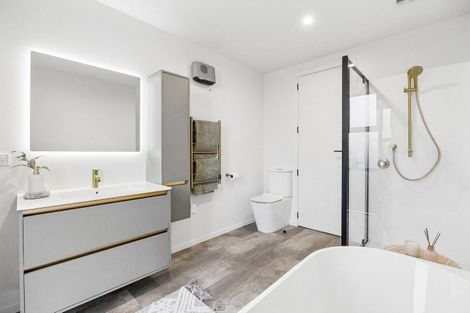 Photo of property in 14 Caroline Way, Abbotsford, 9018