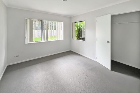 Photo of property in 16 Puketi Lane, Waiuku, 2123