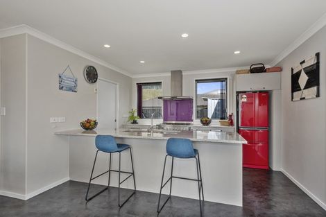 Photo of property in 151 Ballintoy Park Drive, Welcome Bay, Tauranga, 3175