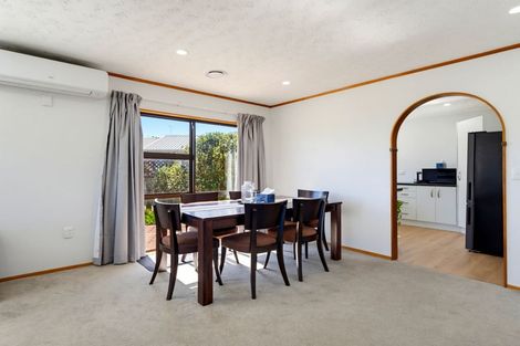 Photo of property in 10 Te Kupe Road, Paraparaumu Beach, Paraparaumu, 5032